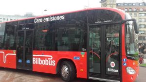 Bilbobus. Autobús eléctrico Irizar en Bilbao. Bilbobus. Autobús eléctrico Irizar en Bilbao.