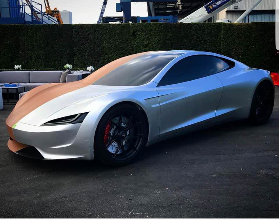 tesla roadster prototipo arcilla
