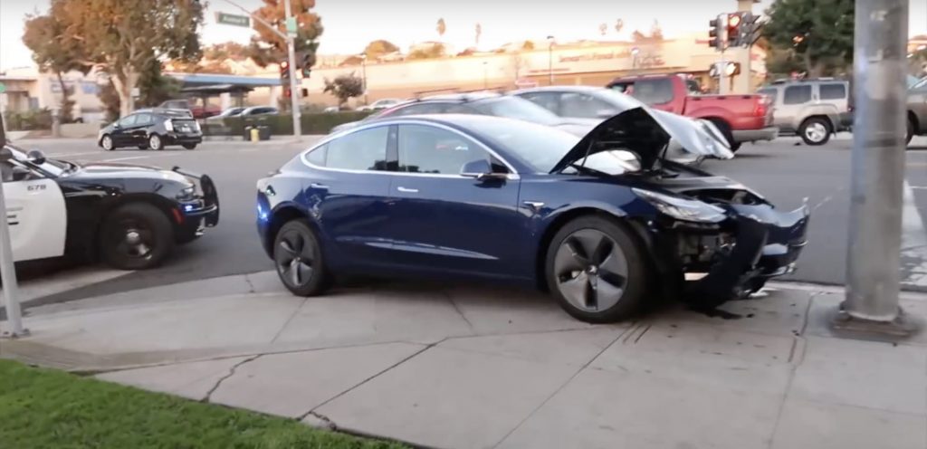 El Tesla Model 3 sufre su primer accidente serio