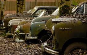 Vehiculos abandonados. Fuente: motorpasion
