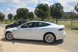 Tesla Model S 100D y Tesla Model S 75