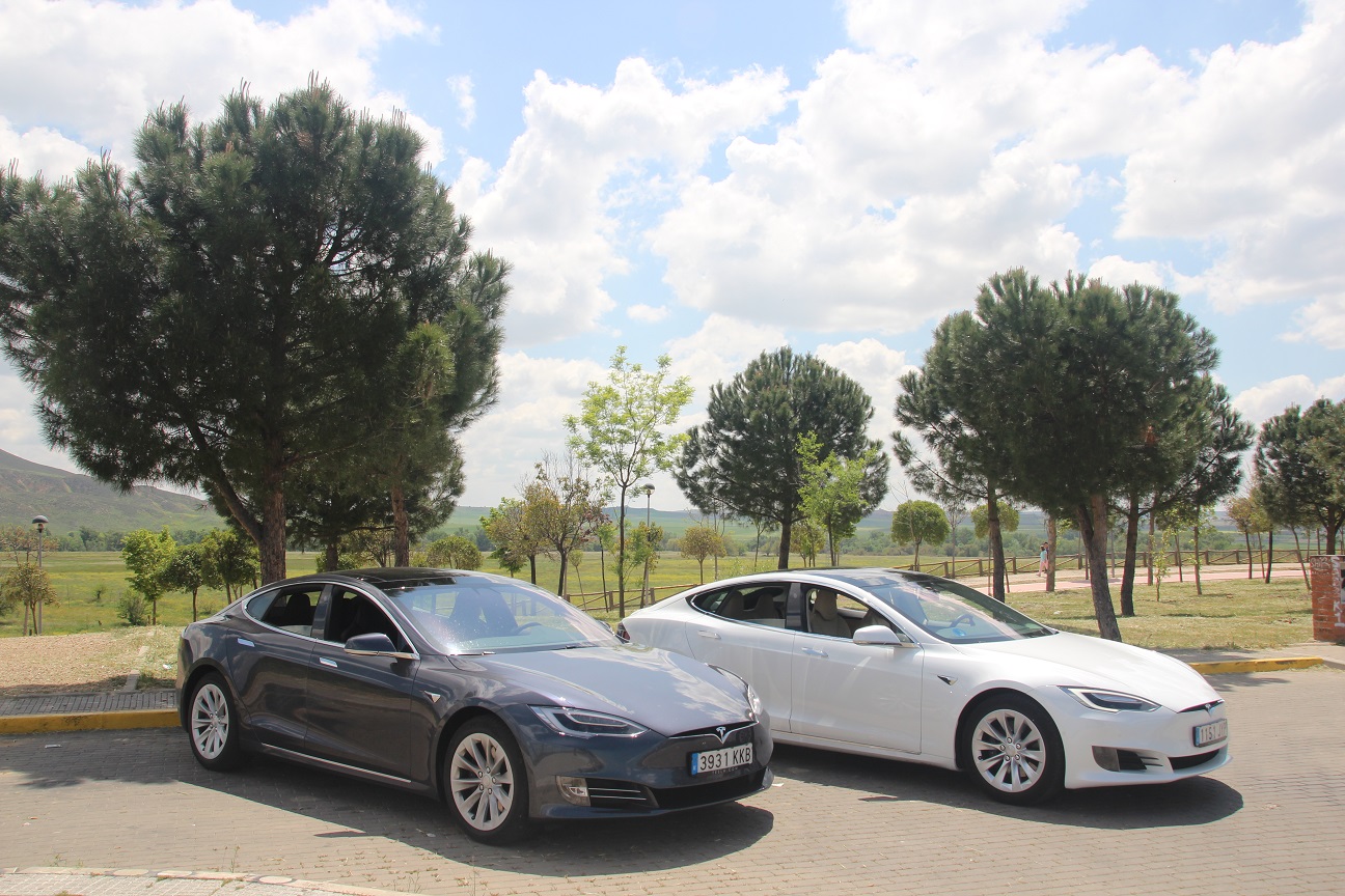 Tesla Model S 100D y Tesla Model S 75