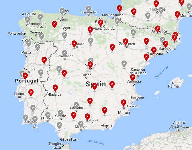 Mapa Superchargers Tesla en España. Previsión 2019. En rojo los abiertos a fecha 27 de Mayo de 2018. Errata: no figura el Supercharger del Area 175 en la A3, actualmente en obras. Mapa Superchargers Tesla en España. Previsión 2019. En rojo los abiertos a fecha 27 de Mayo de 2018. Errata: no figura el Supercharger del Area 175 en la A3, actualmente en obras.