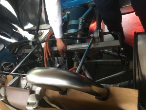 Charly nos enseña el motor y componentes de su roadster. VEM 2018.