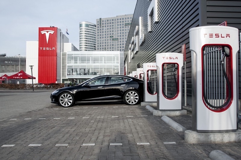 comprar un Tesla Model S