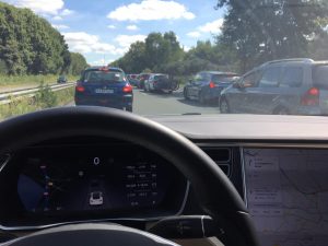 Atasco en autovía. Atasco en autovía.