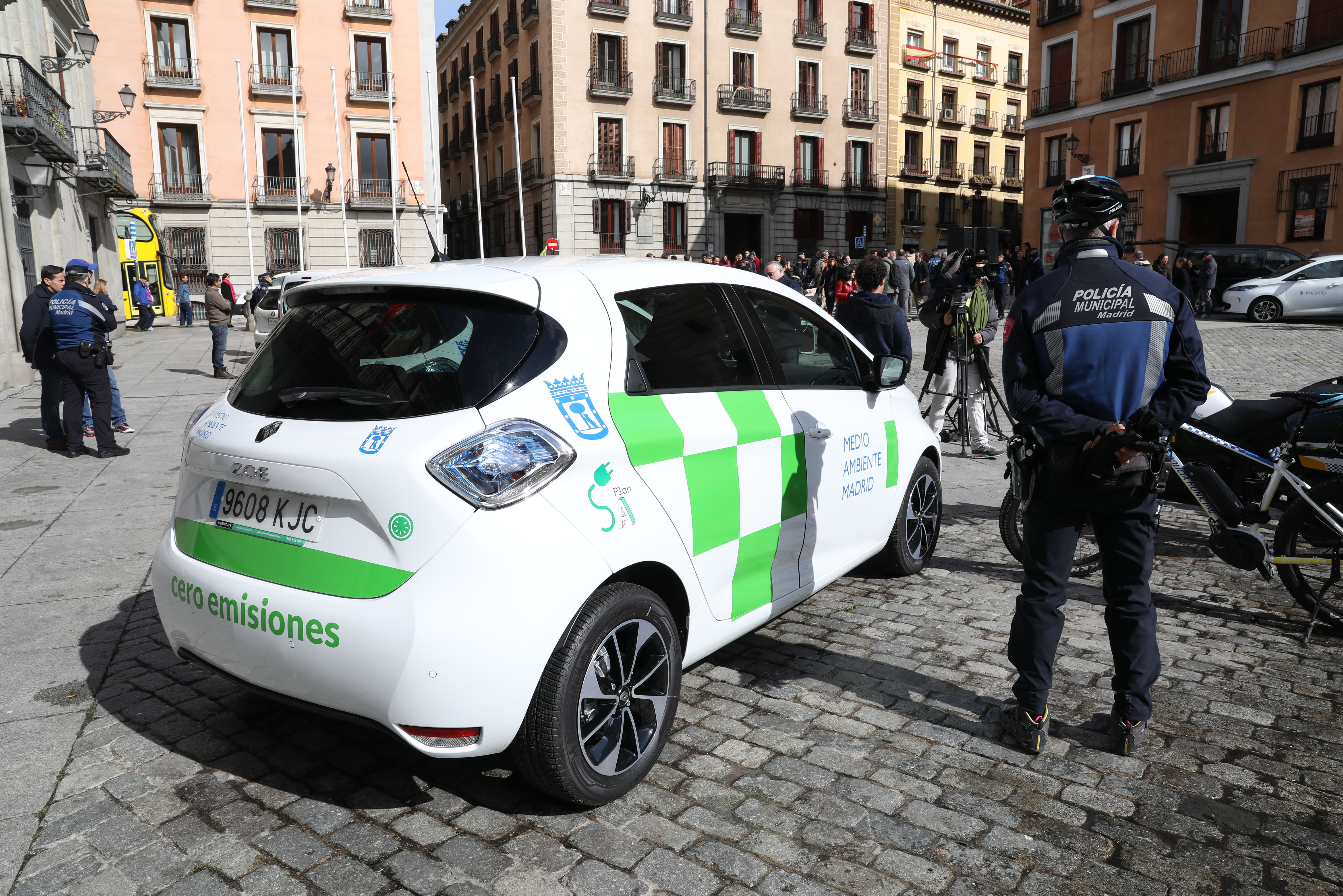 Coche patrulla ZOE en Madrid
