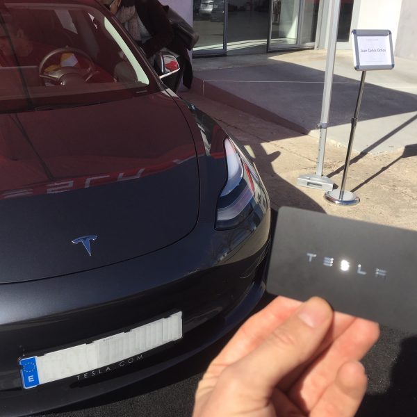 Llave Tesla Model 3