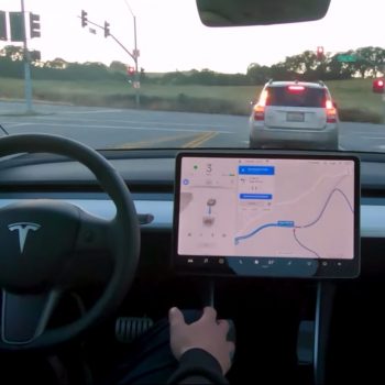 la conducción autónoma de Tesla