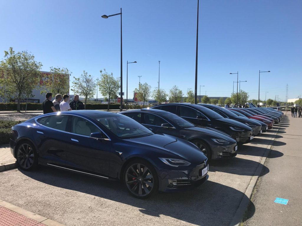 En la salida junto al Supercharger de Getafe