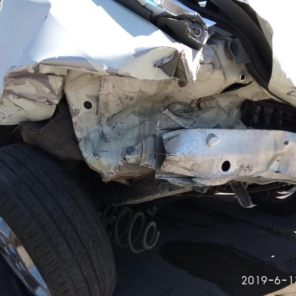 Impacto Trasero Nissan Leaf I Taxi Electrico Valladolid Siniestrado