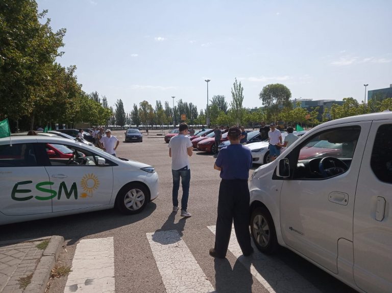 Primera Prueba de Consumos de Vehículos Eléctricos con AUVE Primera Prueba de Consumos de Vehículos Eléctricos con AUVE