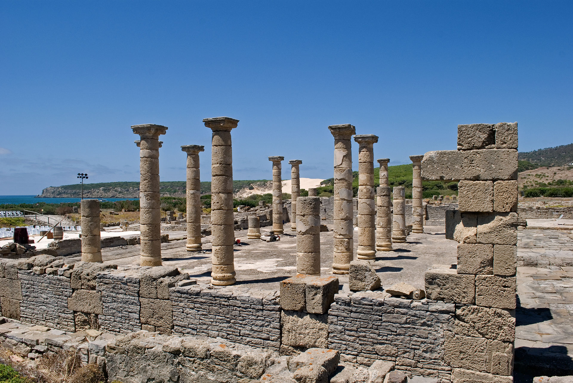 Ruinas de Baelo Claudia en Playa de Bolonia Ruinas de Baelo Claudia en Playa de Bolonia